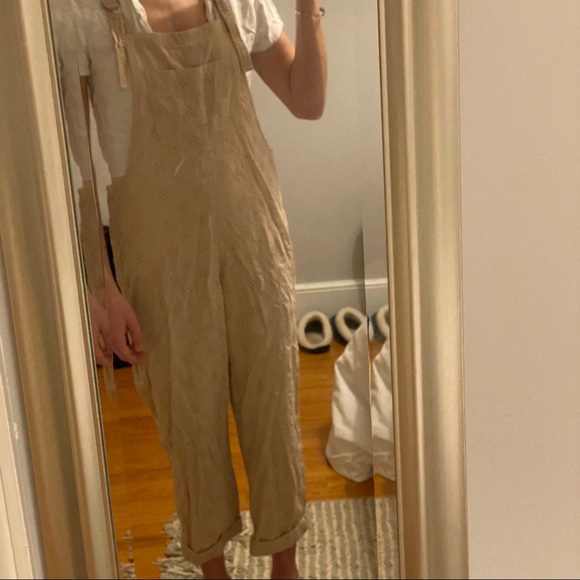 Aerie eyelet blush pink overalls - Picture 5 of 5